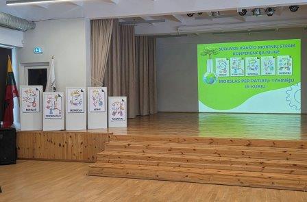 „Mokslas per patirtį: tyrinėju ir kuriu“ M1